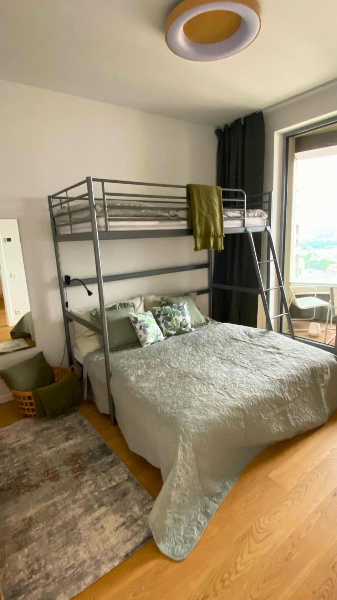 Appartamento Luxury In Skypark Residence, 26th Floor - Castle View, Parking Free Bratislava
