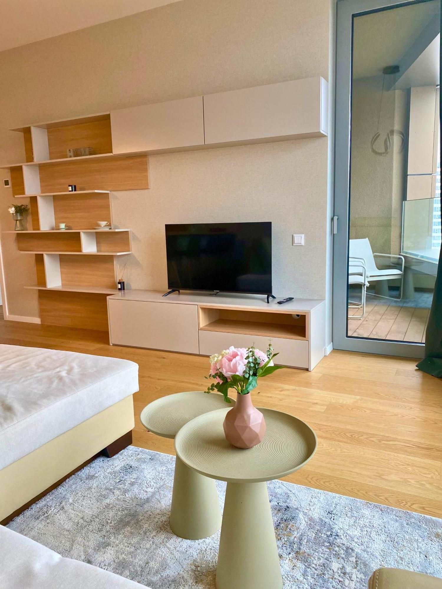 Apartmán Luxury In Skypark Residence, 26th Floor - Castle View, Parking Free *